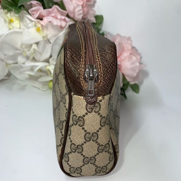 Authentic GUCCI Toiletry Clutch Bag - Picture 3 of 14